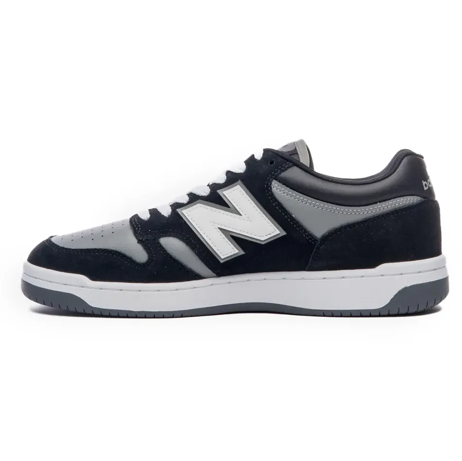 Tênis New Balance 480 Low Masculino Preto vista lateral direita com logo branco
